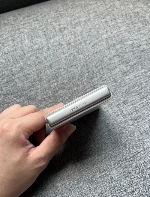 小米MIX Flip2 贝壳