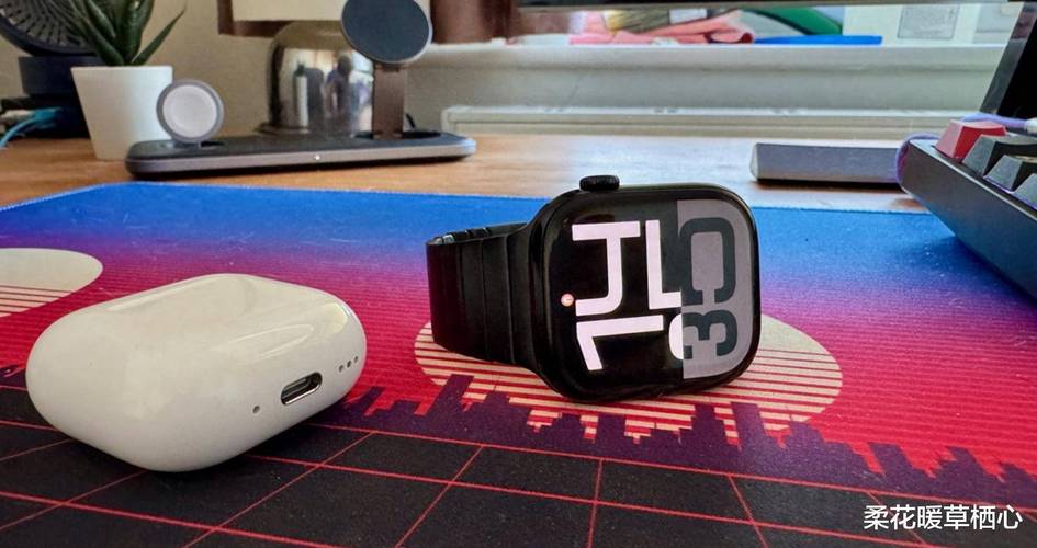 苹果手表S10 46毫米运动版亮铝 属+浓墨色回环式运动