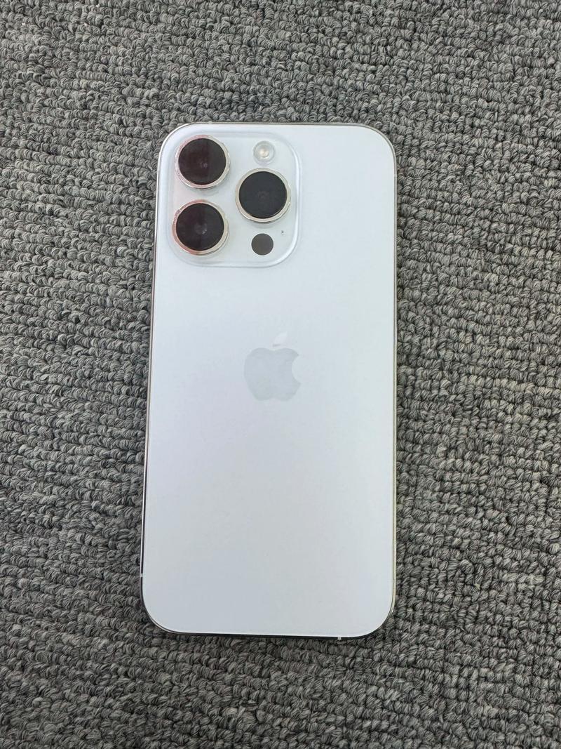 25款苹果笔记本Pro14 M5 10核+10核 不换机