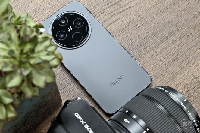 OPPOFind X8Ultra 晨曦微光