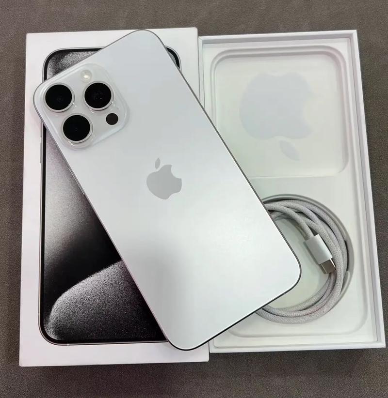 24款苹果AirPods Max耳机星光