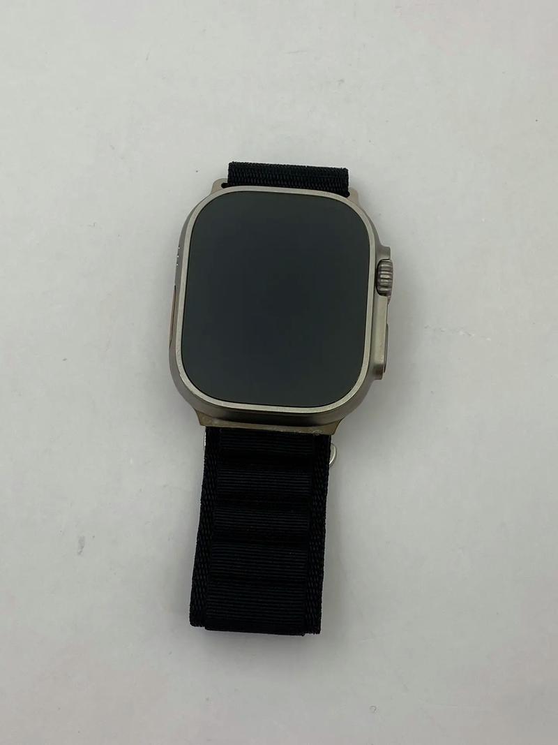 25款苹果手表Ultra3 49+ 配木炭色野径回环式表带 M L