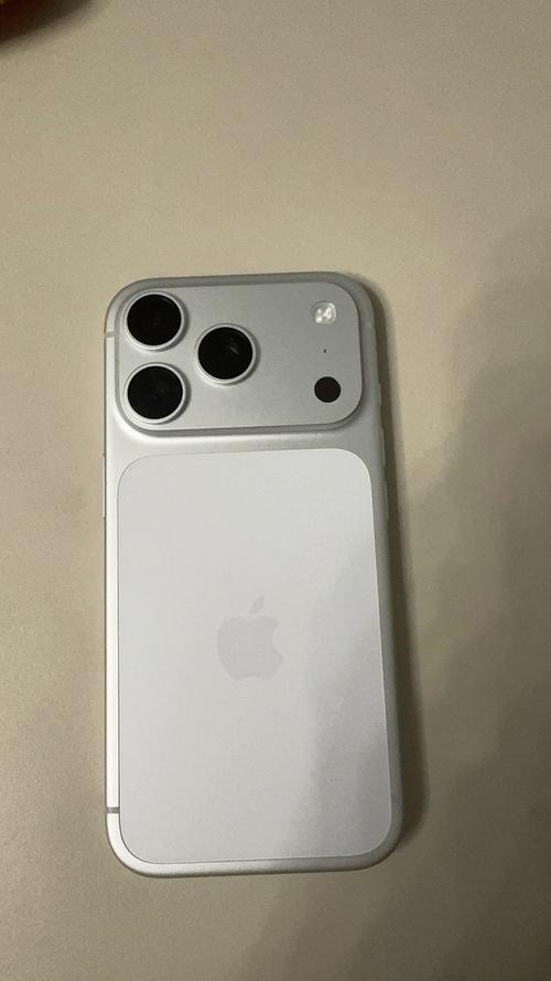 24款苹果AirPods 四代无线耳机降噪